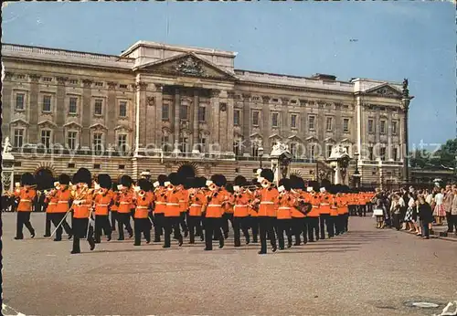 Leibgarde Wache Guards Band Buckingham Palace London Kat. Polizei