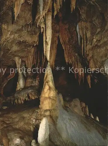 Hoehlen Caves Grottes Teufelshoehle Pottenstein Barbarossa Bart  Kat. Berge