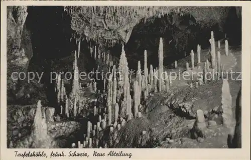 Hoehlen Caves Grottes Teufelshoehle Pottenstein  Kat. Berge