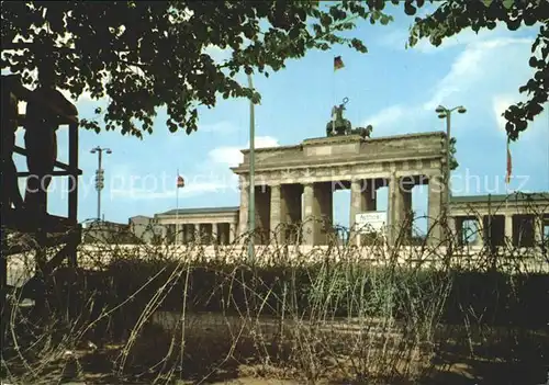 Brandenburgertor Berlin Mauer Stacheldraht  Kat. Gebude und Architektur