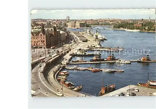 Hafenanlagen Stockholm Utsikt oever Skeppsbron Kat. Schiffe