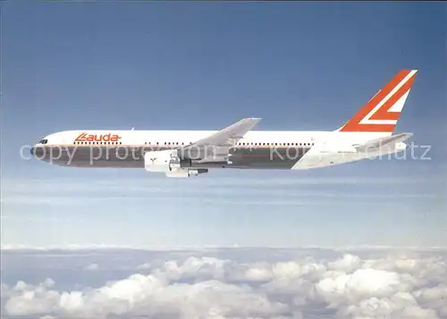 Flugzeuge Zivil Lauda Boeing 767 3T9ER  Kat. Airplanes Avions