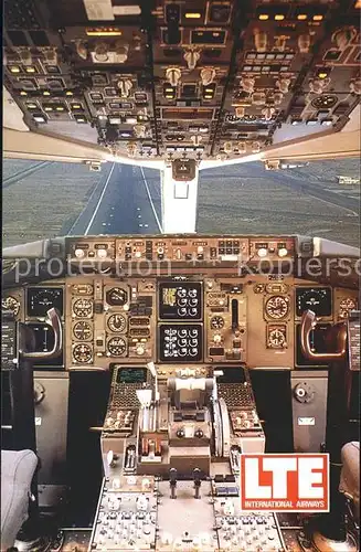 Flugzeuge Zivil LTE Boeing B757 200 Cockpit  Kat. Airplanes Avions