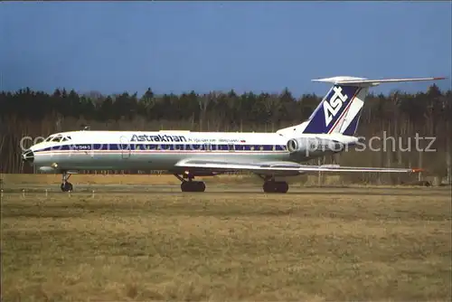 Flugzeuge Zivil Astrakhan Airlines TU 134A RA 65080 Kat. Airplanes Avions