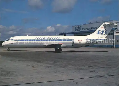Flugzeuge Zivil SAS DC 9 33F  Kat. Airplanes Avions
