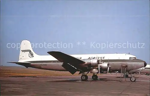 Flugzeuge Zivil Air Afrique McDouglas DC 4 TU TCM c n 10392 Kat. Airplanes Avions