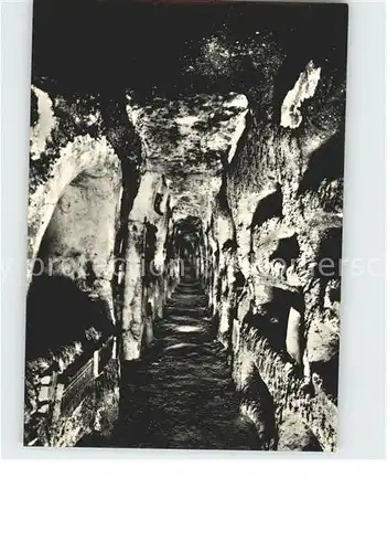 Hoehlen Caves Grottes Catacombe S. Domitilla Galleria  Kat. Berge