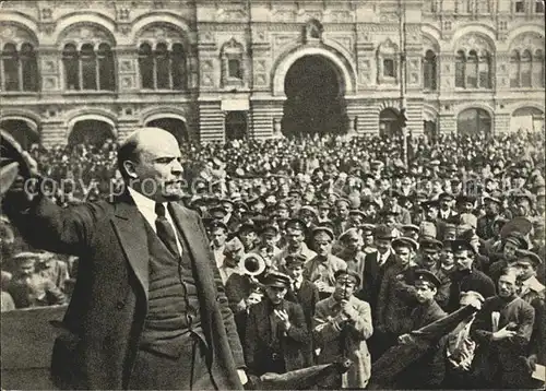 Politik Geschichte Lenin addresses Vsevobuch detachments in Red Square 1919 Kat. Politik und Geschichte