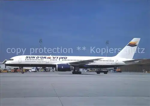 Flugzeuge Zivil Sun d Or Boeing 757 236 4X EBO c n 24120 174 Kat. Airplanes Avions