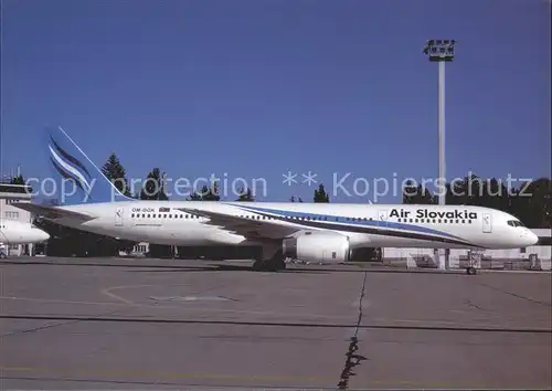 Flugzeuge Zivil Air Slovakia B 757 200 OM DGK Kat. Airplanes Avions