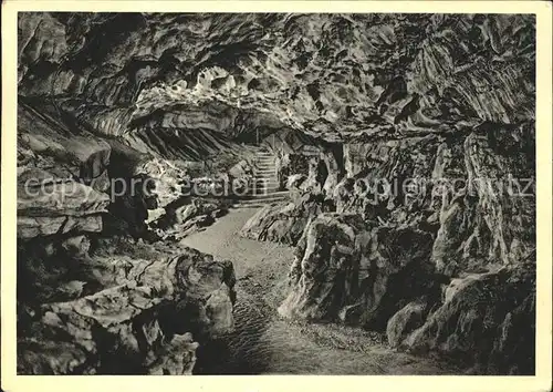 Hoehlen Caves Grottes Beatushoehlen Walhalla Grotte  Kat. Berge