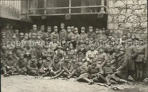 Frankreich WK1 Gruppenfoto Rotes Kreuz  / Militaria WK1 /