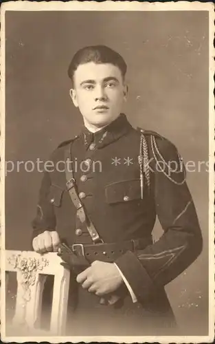 Frankreich WK1 Franzoesischer soldat Portrait Degengehaenge Ackselband  / Militaria WK1 /