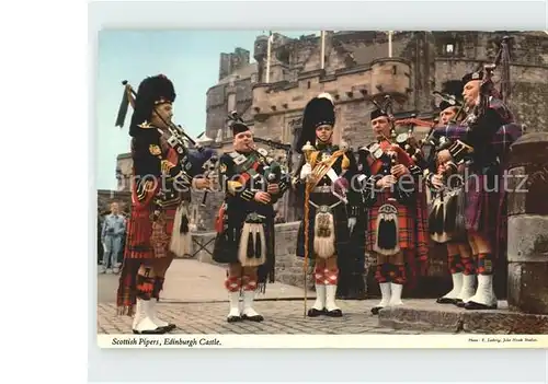 Dudelsack Scottish Pipers Edinburgh Castle  Kat. Musik