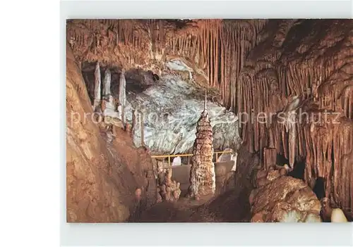 Hoehlen Caves Grottes Dechenhoehle Sauerland Kaiserhalle Kat. Berge