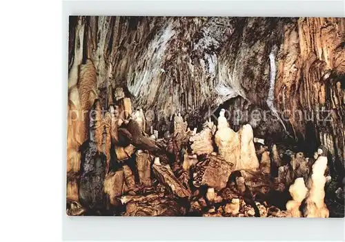 Hoehlen Caves Grottes Dechenhoehle Sauerland Vorhalle  Kat. Berge