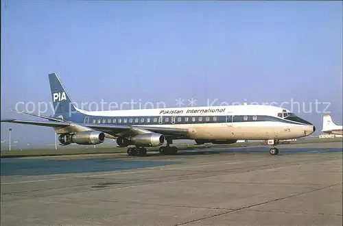 Flugzeuge zivil Pakistan International CC 8 21 N8119F C N 45437 LBG 12 77 Kat. Airplanes Avions