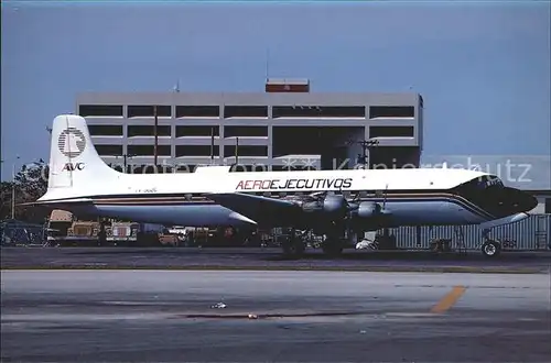 Flugzeuge zivil Douglas DC6A Aeroejecutivos YV 502C c n 44656 629 Kat. Airplanes Avions