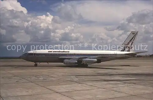 Flugzeuge zivil Air Zimbabwe YP YNL Boeing 720 025 Kat. Airplanes Avions