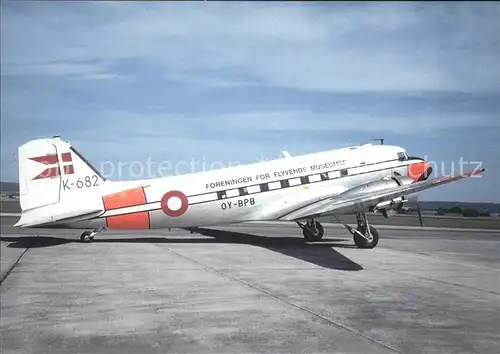 Flugzeuge zivil Douglas DC 3C OYBPB Kat. Airplanes Avions