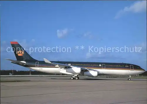 Flugzeuge zivil Hashemite Kingdom of Jordan A340 211 JY ABH c n 009 Hamburg Kat. Airplanes Avions