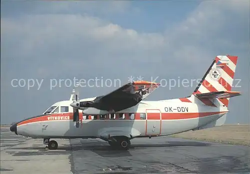 Flugzeuge zivil Vitkovice L 410 AB OK DDV c n 730209 Praha  Kat. Airplanes Avions