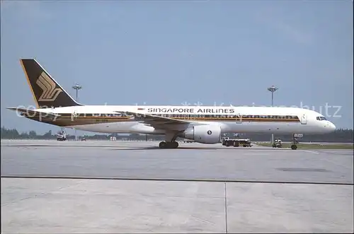 Flugzeuge Zivil Singapore Airlines Boeing 757 212 9V SGN c n 23128 Kat. Airplanes Avions