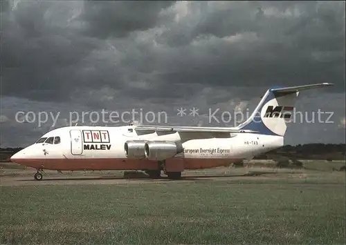 Flugzeuge Zivil Malev TNT BAe 146 200 QT HA TAB Kat. Airplanes Avions