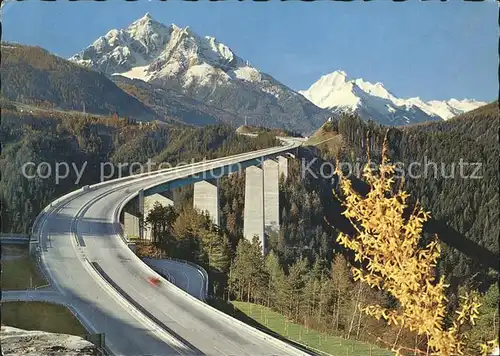 Autobahn Brennerautobahn Europabruecke Silltal Stubaier Alpen Kat. Autos