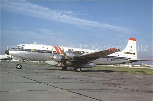 Flugzeuge Zivil UTA Industrie DC 6B Tanker F GAPK C N 43834 Kat. Airplanes Avions