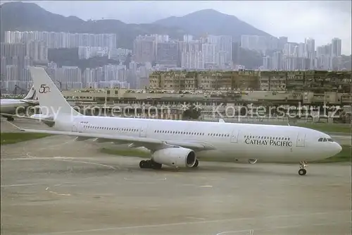 Flugzeuge Zivil Cathay Pacific 50e anniversaire A 330 342 VR HLD C N 109 Kat. Airplanes Avions
