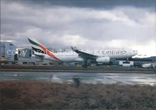 Flugzeuge Zivil Emirates Airbus A330 243 A6 EKO c n 248 Kat. Airplanes Avions