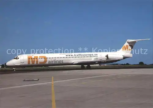 Flugzeuge Zivil MD Airlines MD 83 Prague  Kat. Airplanes Avions