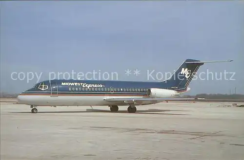 Flugzeuge Zivil McDonnell douglas DC 9 14 Midwest Express N400ME Kat. Airplanes Avions