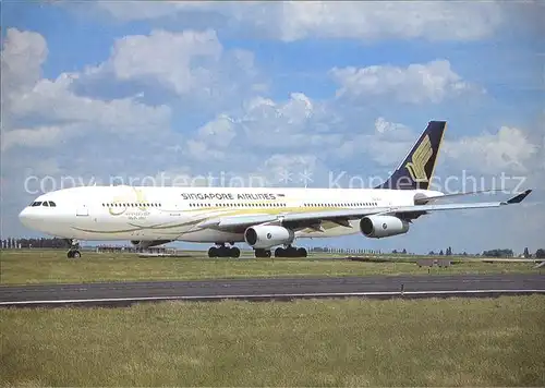 Flugzeuge Zivil Singapore Airlines A340 313 9V SJE Paris CDG  Kat. Airplanes Avions