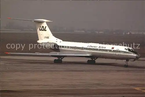 Flugzeuge Zivil Lithuanian Airlines Tupolev 134A 3 LY ABE c n 60076 Kat. Airplanes Avions