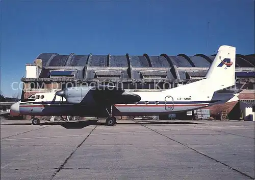 Flugzeuge Zivil Aviasur Antonov AN 24B LZ MND  Kat. Airplanes Avions