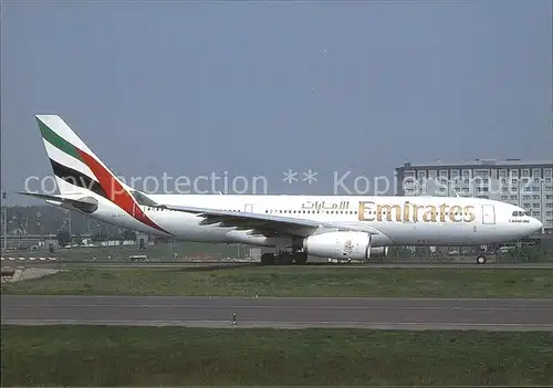 Flugzeuge Zivil Emirates Airbus A330 243 A6 EKT c n 293 Kat. Airplanes Avions