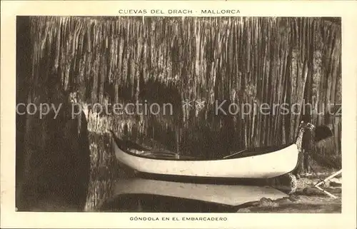 Hoehlen Caves Grottes Cuevas del Drach Mallorca Gondola en el Embarcadero Kat. Berge