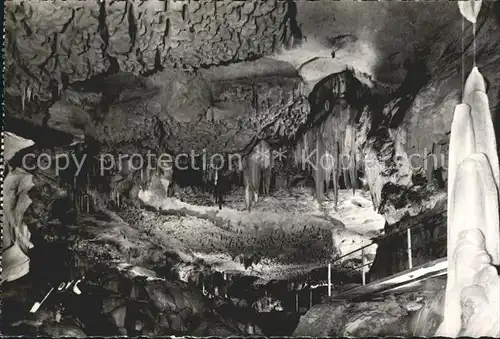 Hoehlen Caves Grottes Betharram Pluie de stalactites Kat. Berge