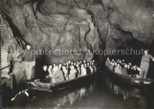 Hoehlen Caves Grottes Betharram Promenade en barque sur le lac Kat. Berge