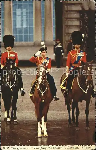 Adel England Queen Elizabeth II. Trooping the Colour London Leibgarde  Kat. Koenigshaeuser