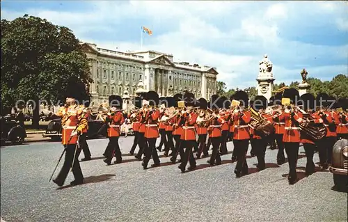 Leibgarde Wache Guards Band Buckingham Palace London  Kat. Polizei