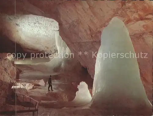 Hoehlen Caves Grottes Dachsteinhoehle Parzivaldom Kat. Berge