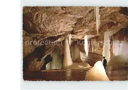 Hoehlen Caves Grottes Dachstein Rieseneishoehle Tristandom Kat. Berge