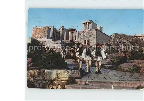 Leibgarde Wache Evzonen Propylaeen Akropolis Athen  Kat. Polizei