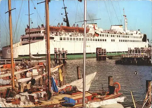 Faehre Warnemuende Rostock Kat. Schiffe