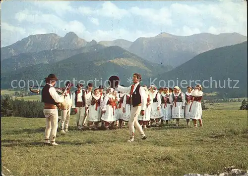 Trachten Polen Zakopane Jesien Tatrzanska Miedzynarodowy Festiwal Folkloru Ziem Gorskich / Trachten /