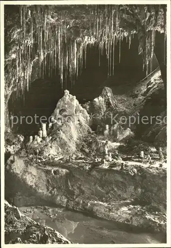 Hoehlen Caves Grottes Feengrotten Saalfeld Gralsburg Kat. Berge