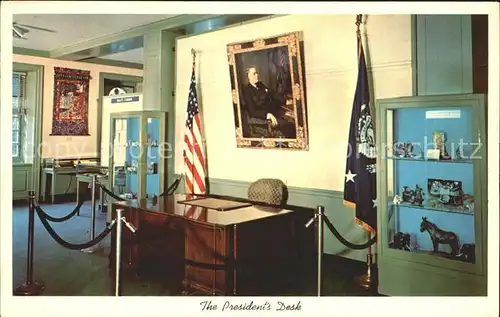 Politik President s Desk F. D. Roosevelt Library and Museum Hyde Park N.Y. Kat. Politik